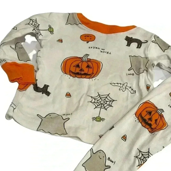 Carter’s Pajamas - Picture 2 of 7